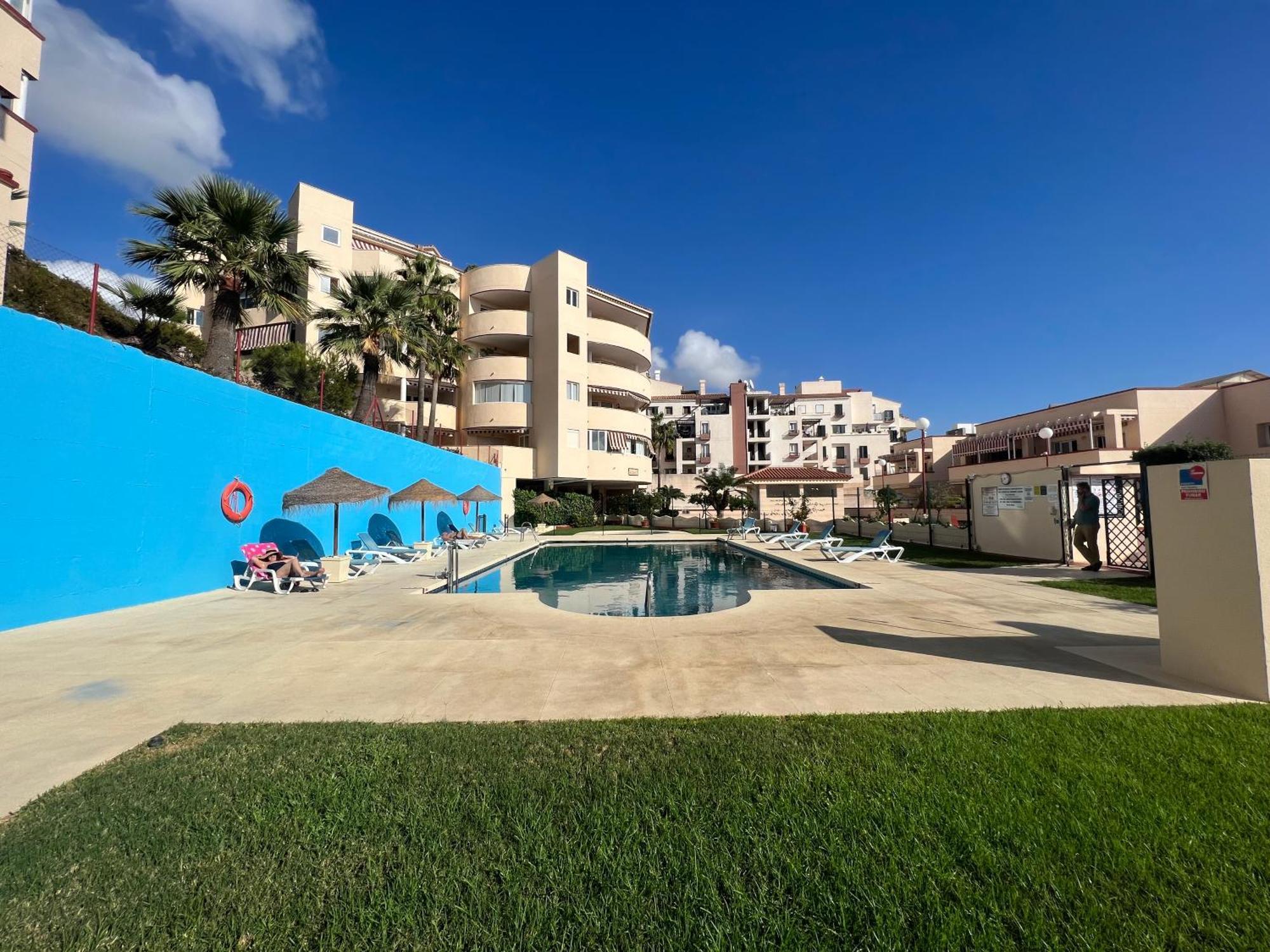 Benalmadena Beachfront Retreat Big Balcony And City Sea Views Benalmádena Exterior foto